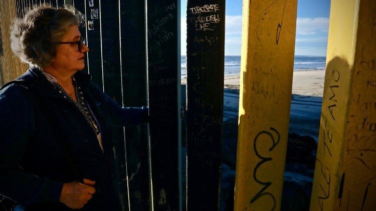 Desafíos de las monjas scalabrinianas ante políticas migratorias en frontera México-EE.UU