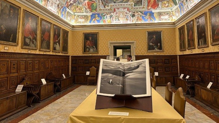 El valor del silencio en la tercera cita del léxico jubilar: reflexiones del Padre Giroli