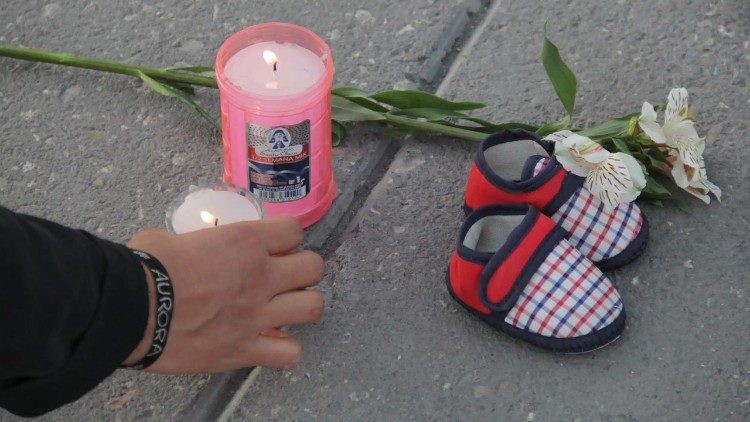 Eucaristía en la Catedral Metropolitana de México en honor a víctimas de desapariciones forzadas