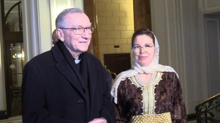Cardenal Parolin pide desarme y paz justa en Ucrania durante La Mesa del Ramadán - Iftar
