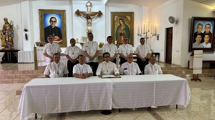 Conferencia Episcopal de El Salvador pide derogar ley de minería respaldada por 150.000 firmas