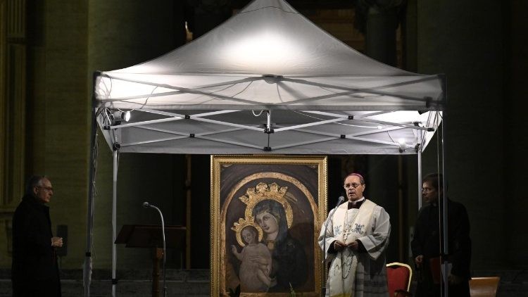 Oraciones por la recuperación del Papa Francisco en la solemnidad de San José