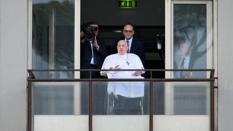 Papa Francisco recibe el alta tras 38 días de hospitalización: agradece el apoyo de los fieles