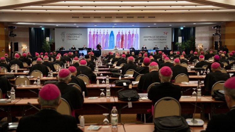 Papa Francisco en la Asamblea Sinodal: La Iglesia es un pueblo en camino, no definido por mayorías o minorías