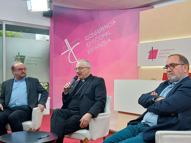 La Iglesia crea el Consejo General para fortalecer su papel en la educación