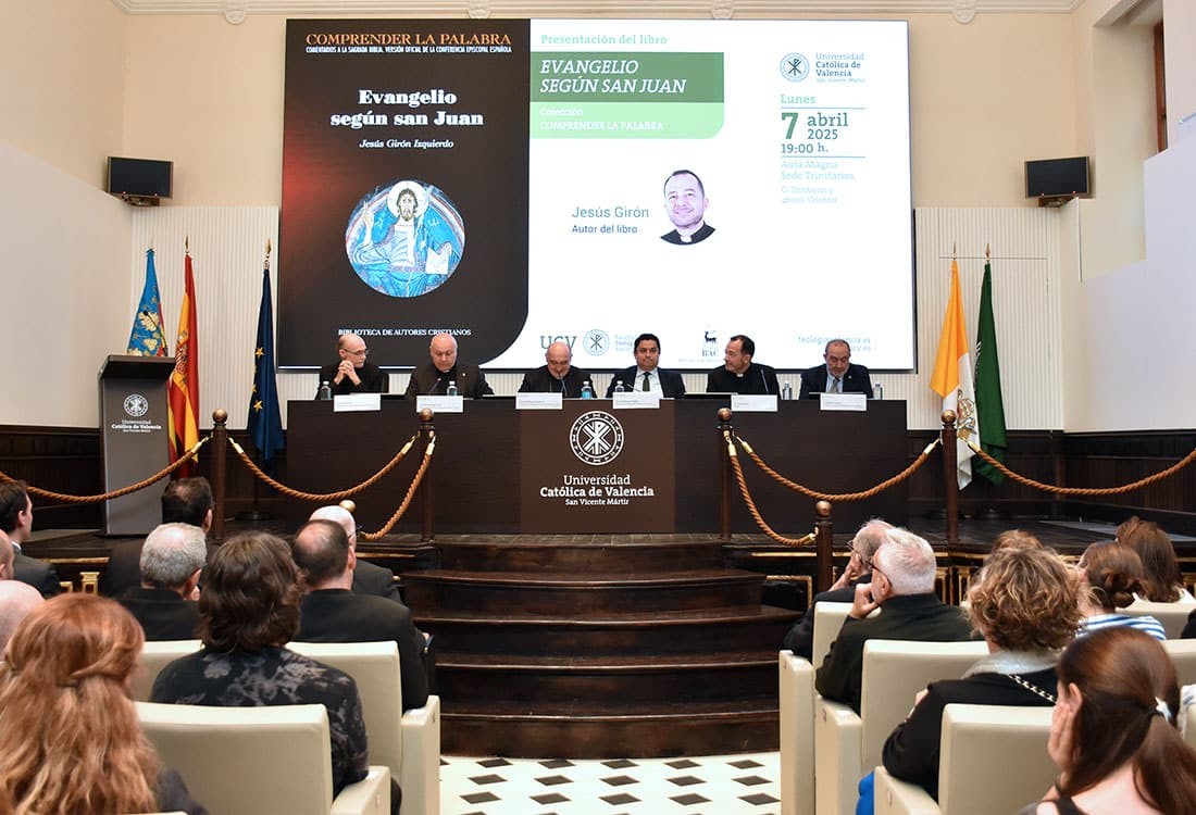 Presentación en Valencia del libro El Evangelio de san Juan de Jesús Girón