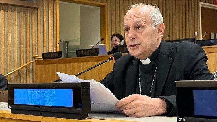 Monseñor Caccia insta a reducir desigualdades en salud y cancelar deudas en la ONU