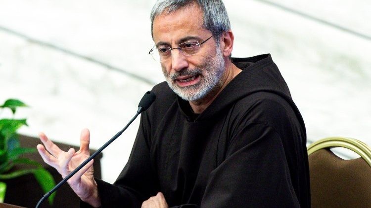 Fray Roberto Pasolini concluye ciclo de meditaciones de Cuaresma en el Vaticano