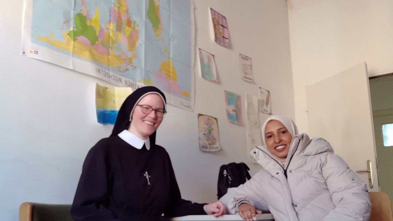 Hermanas de la Caridad intensifican apoyo a refugiados en Alemania con ayuda integral