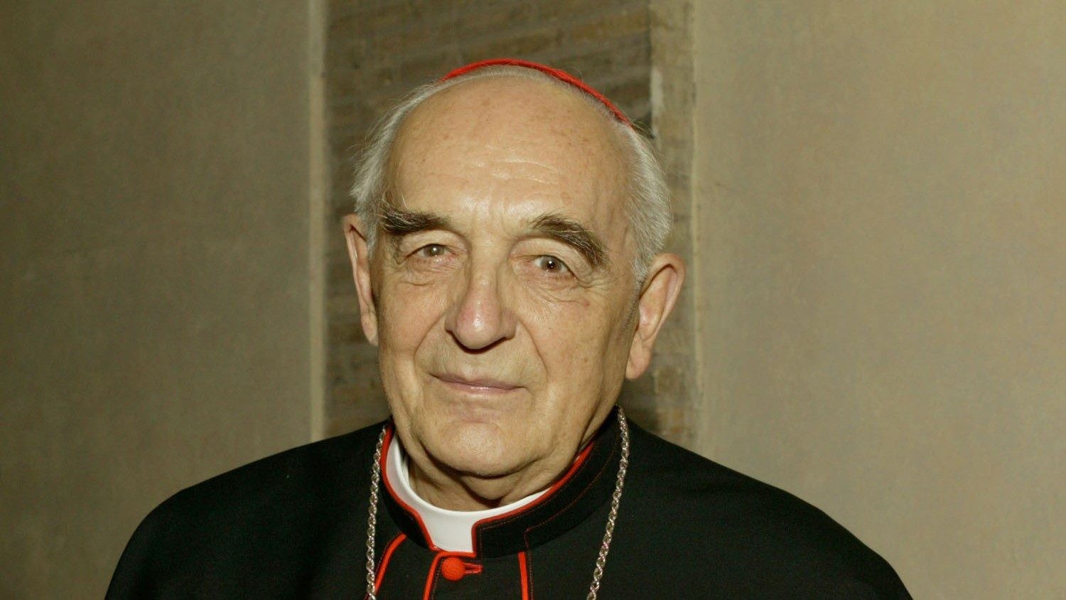 Homenaje al cardenal Tucci en el Vaticano destaca su legado comunicador