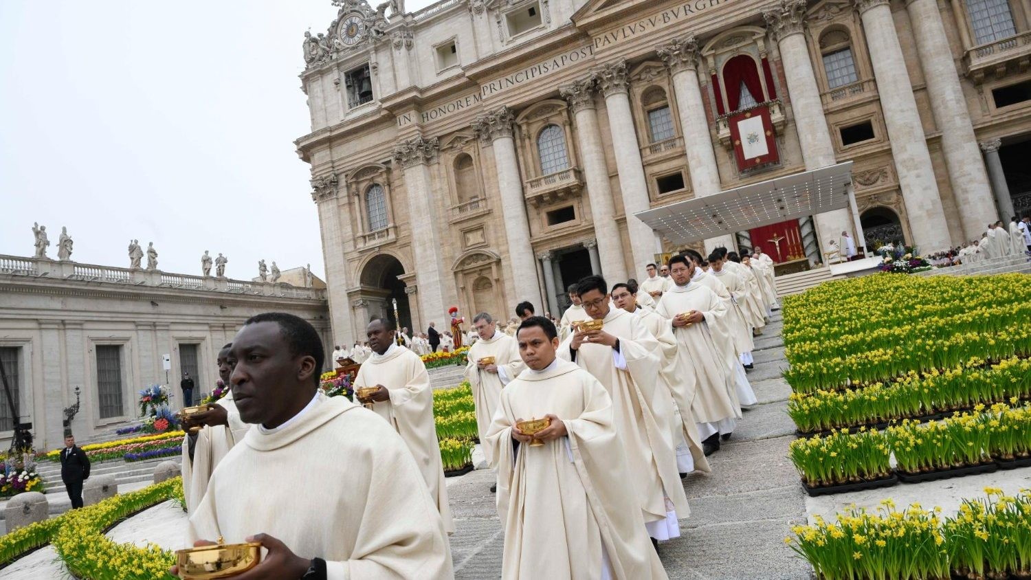 El Papa Francisco delega la Misa de Pascua en el Arcipreste Emérito de San Pedro