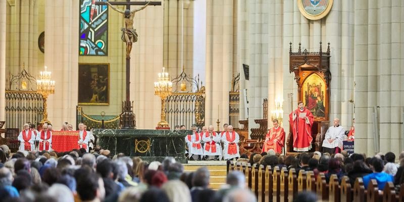 El Viernes Santo se conmemora la Pasión del Señor sin celebrar la Eucaristía