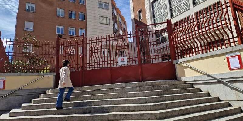 Diana culminará su conversión al cristianismo en la catedral de la Almudena
