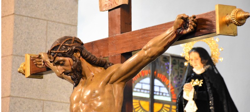 El obispo de Getafe redefine la cruz como símbolo de esperanza y redención