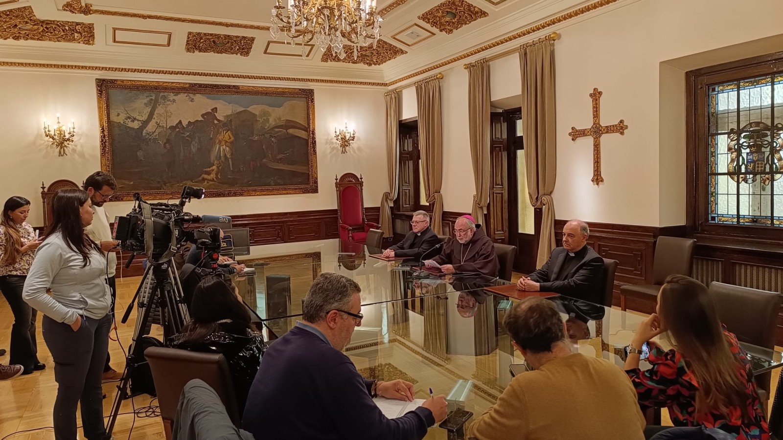 Fallece el Papa Francisco: la Iglesia llama a la unidad y oración ante su pérdida