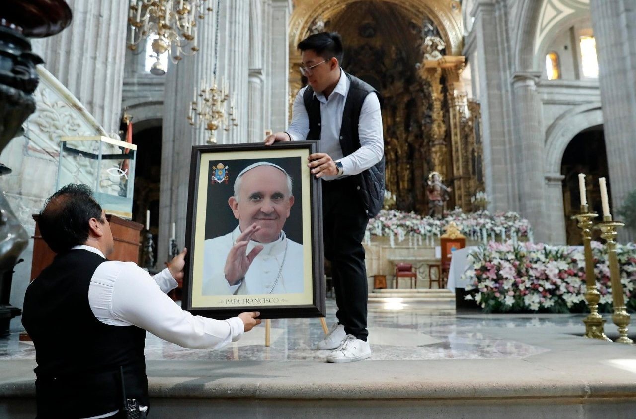 El arzobispo de Buenos Aires destaca el legado social y pastoral del Papa Francisco tras su fallecimiento