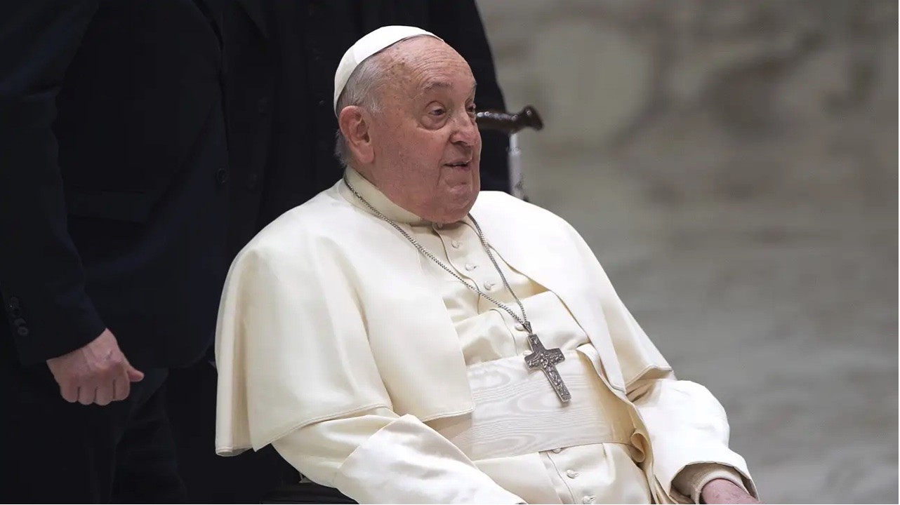 Funeral en memoria del Papa Francisco en la Catedral de Oviedo el lunes 28 de abril