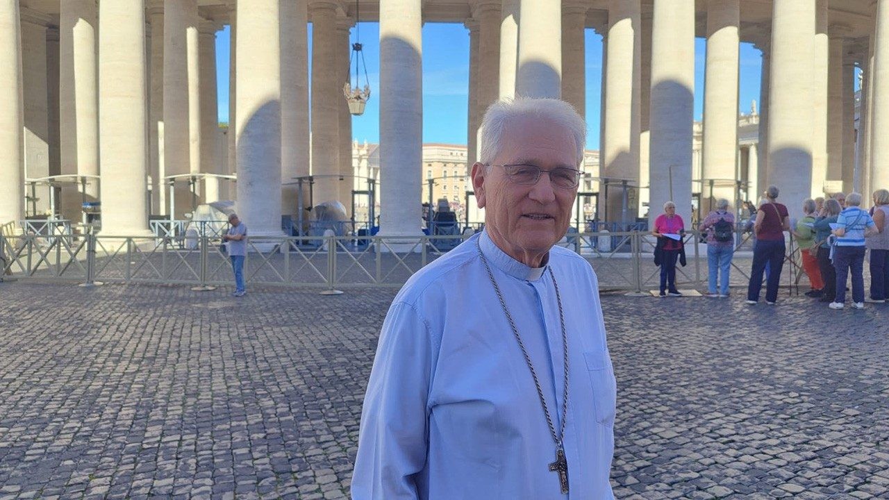 El Cardenal Steiner destaca la misericordia como legado clave del Papa Francisco