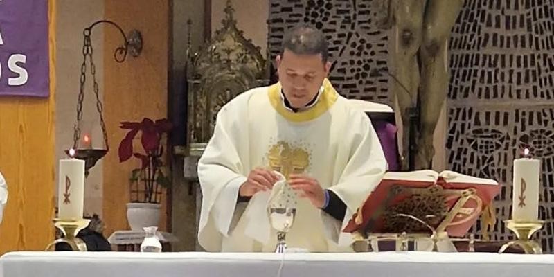 La parroquia Santos Inocentes, refugio solidario durante apagón en Madrid