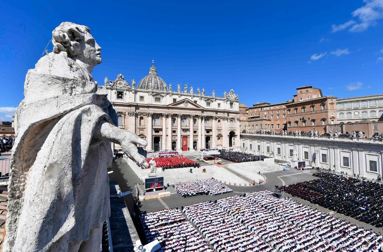 El Colegio Cardenalicio agradece solidaridad interreligiosa en funeral papal
