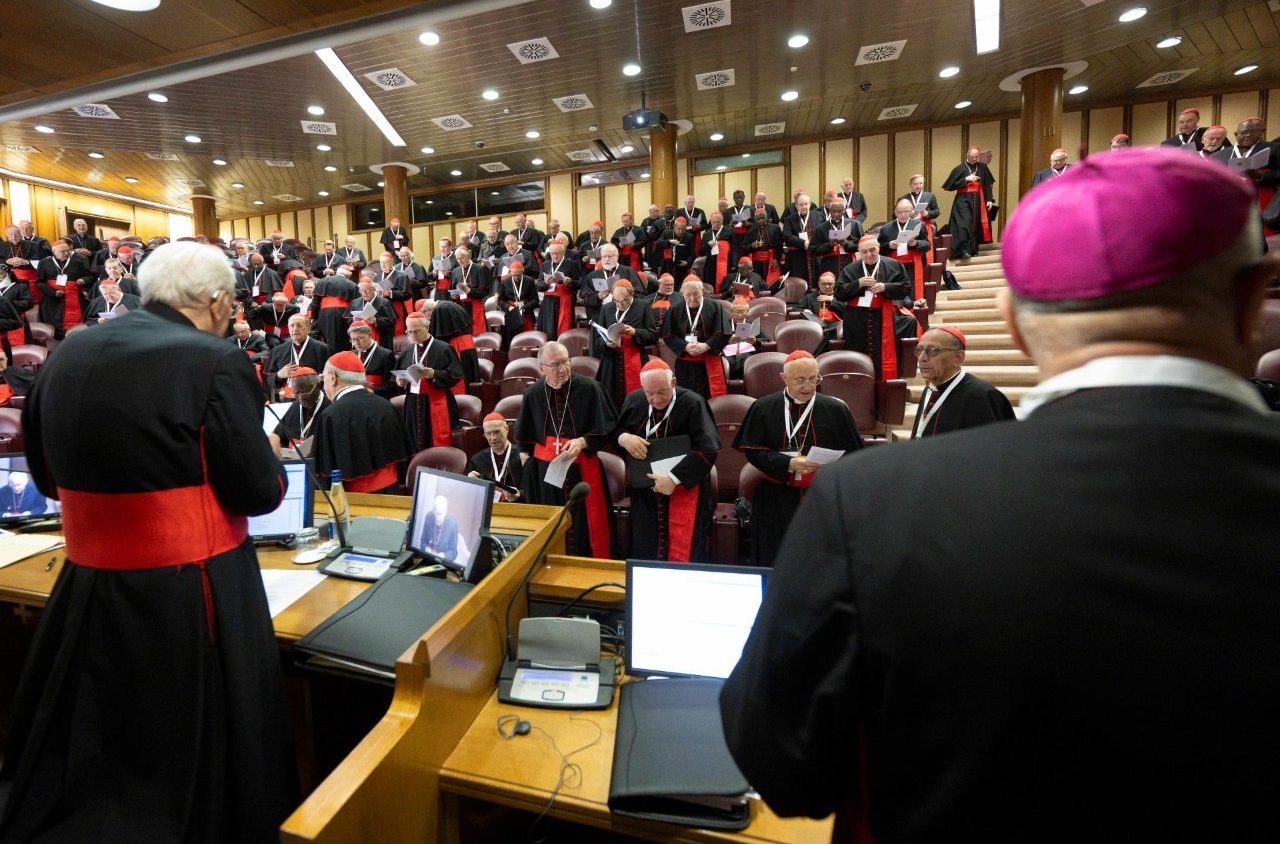 Los cardenales llaman a intensificar la oración durante el Cónclave papal