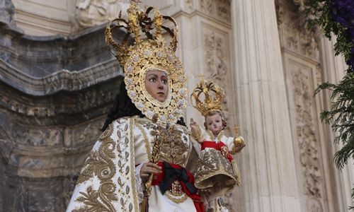 La Catedral de Murcia celebra 98 años de la coronación de la Virgen de la Fuensanta
