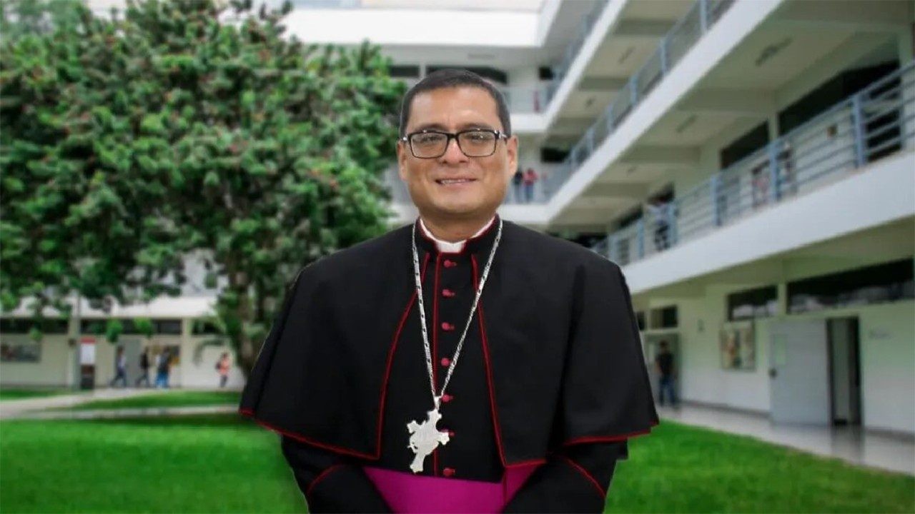 El obispo de Chiclayo celebra la elección del Papa León XIV