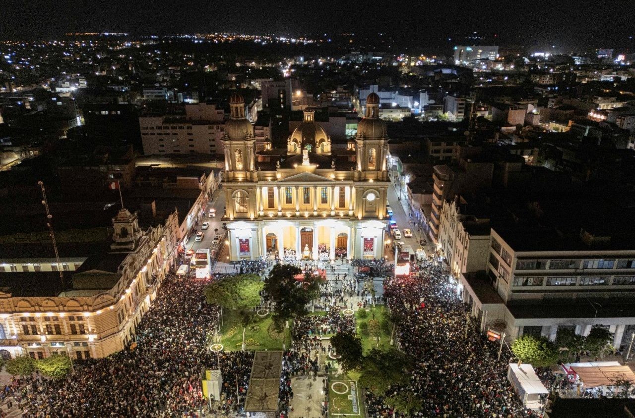 La comunidad católica de Chiclayo celebra la elección del Papa León XIV