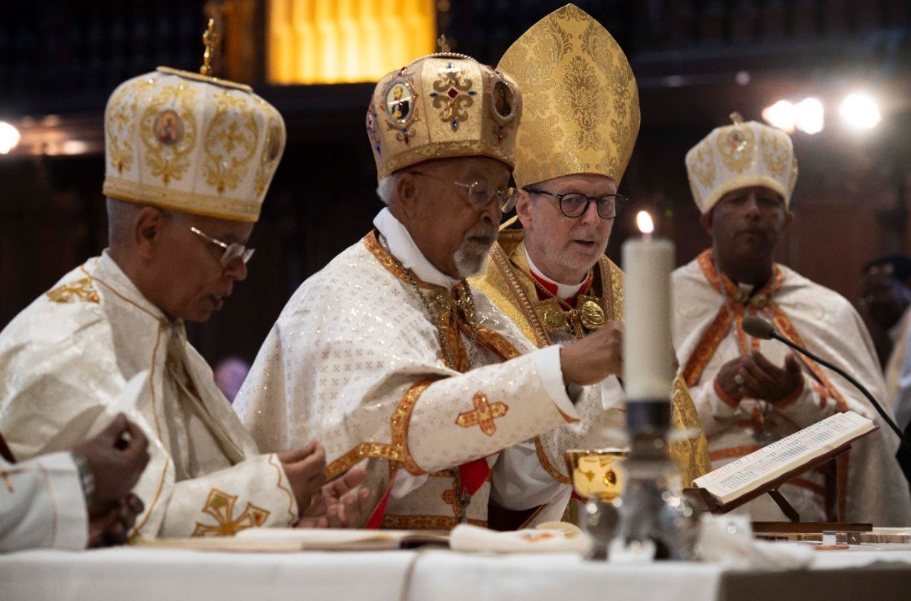 La Basílica de San Pedro acoge la Divina Liturgia en rito etíope