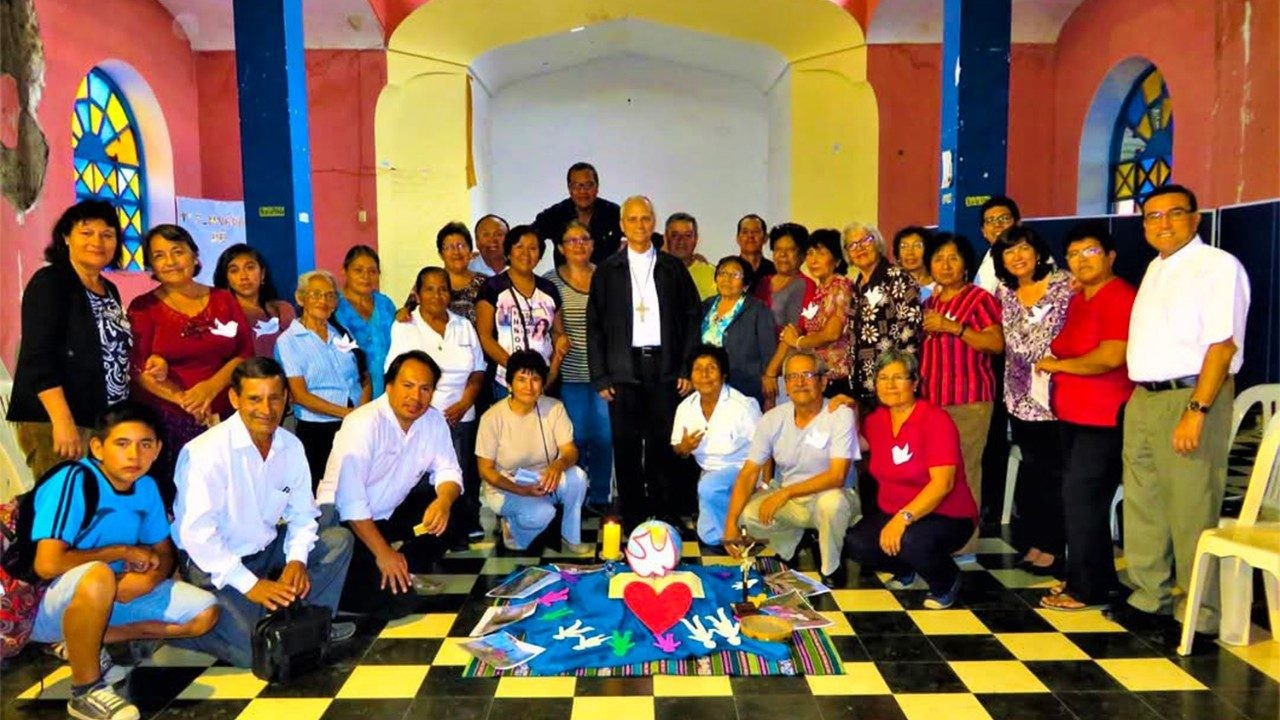 El Papa León XIV, un líder de gran influencia y dedicación en el Perú