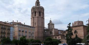 las-campanas-del-miguelete-suenan-en-duelo-por-el-fallecimiento-del-papa-francisco