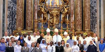 the-papal-foundation-destina-14-millones-en-ayudas-a-comunidades-vulnerables